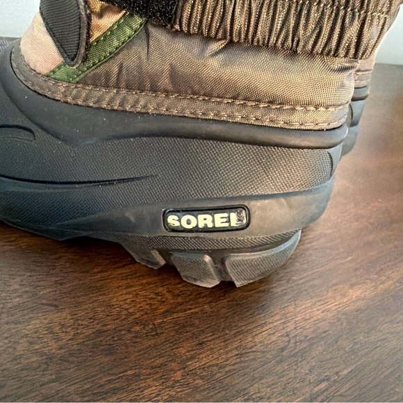 Sorel Waterproof Flurry Winter Boots Boy Youth 10 Green/taupe/black  Mid - Picture 5 of 10